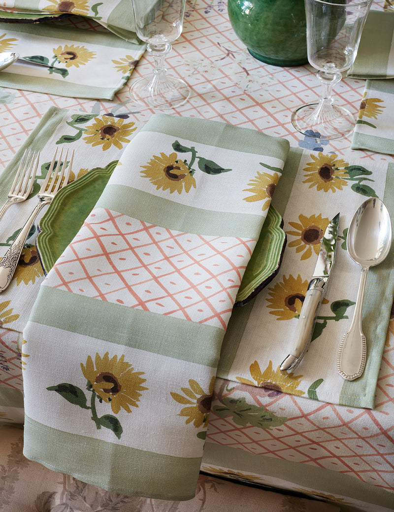 Tablecloth in Sunflower